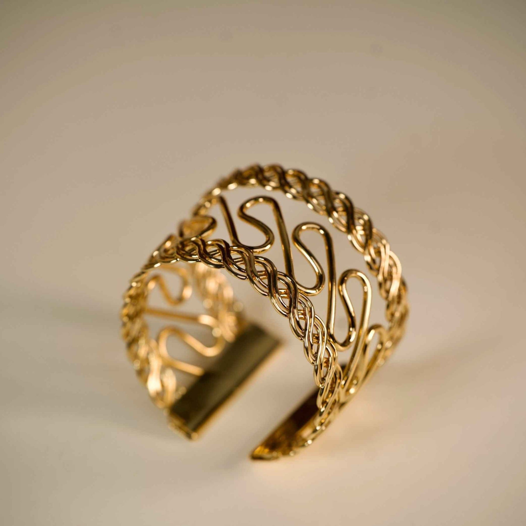 Statement Gold Cuff Bracelet – Elegant Handcrafted Design | Premium Party Wear Jewelry