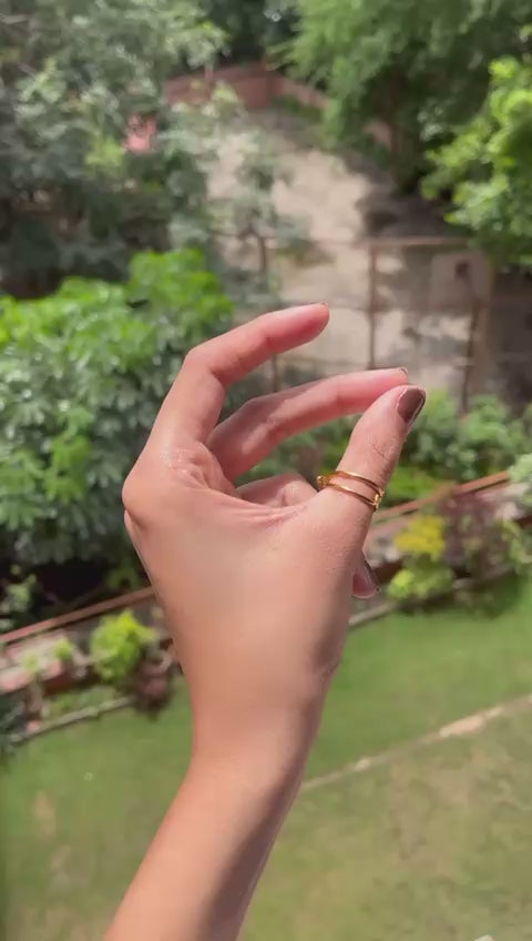 Video provided by Shopify App SwipeUp